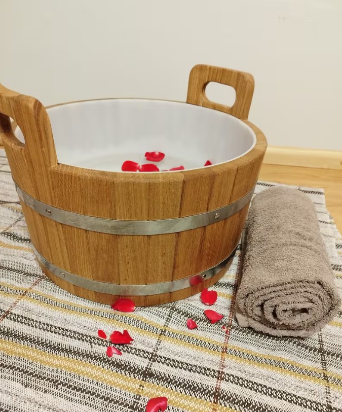 Drveno spa vedro sa ručkama i uloškom